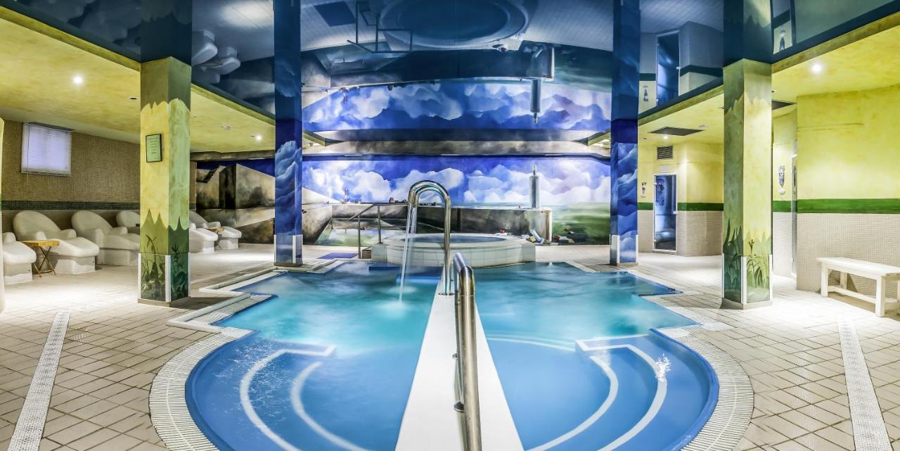 Silken Spa La Hacienda De Don Juan Llanes Eksteriør billede