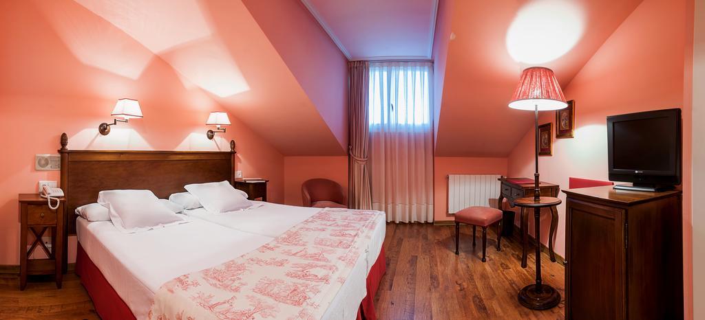 Silken Spa La Hacienda De Don Juan Llanes Eksteriør billede