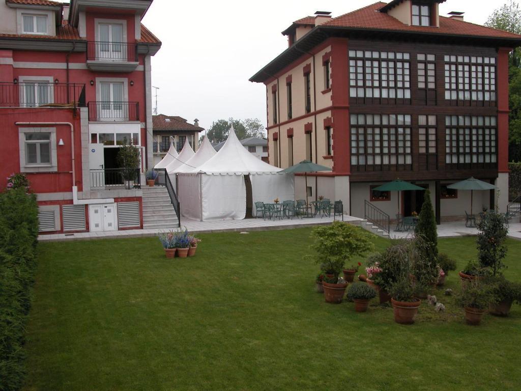 Silken Spa La Hacienda De Don Juan Llanes Eksteriør billede